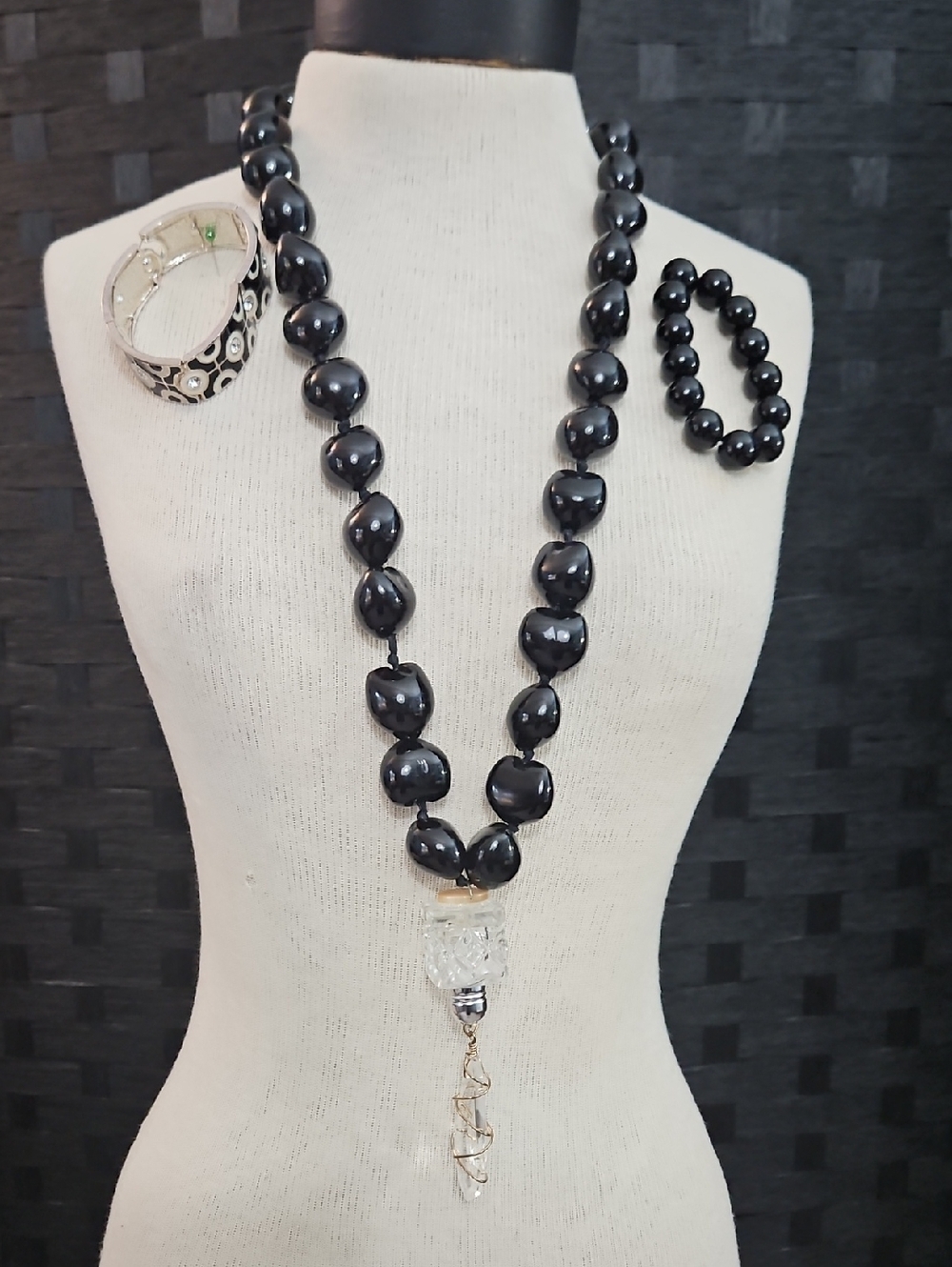 Wabi Sabi Black Beaded Long Necklace With Crystal Pendant & Bracelet Set
